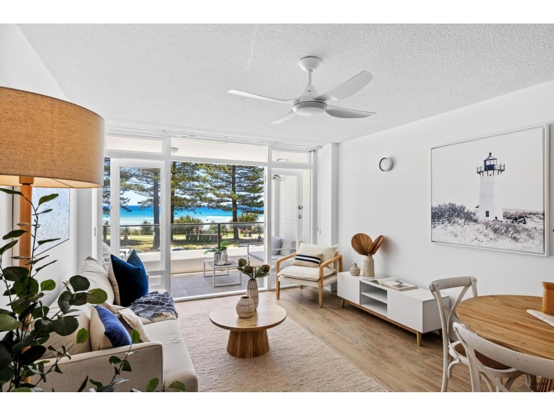 4/162 Marine Parade, Coolangatta QLD 4225