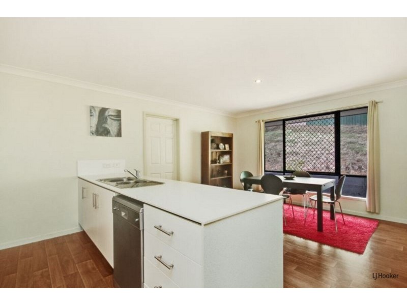 9 Belah Court, Banora Point NSW 2486