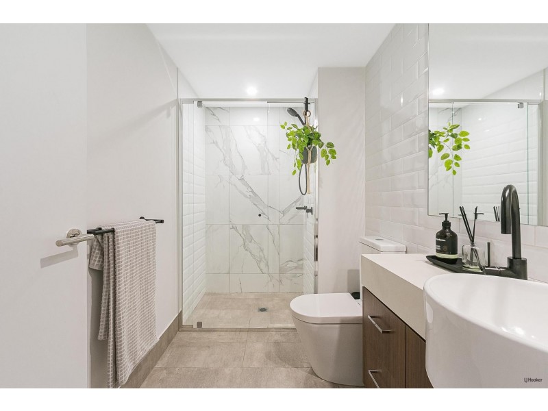 3001/397 Christine Avenue, Varsity Lakes QLD 4227