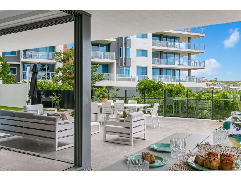 3001/397 Christine Avenue, Varsity Lakes QLD 4227