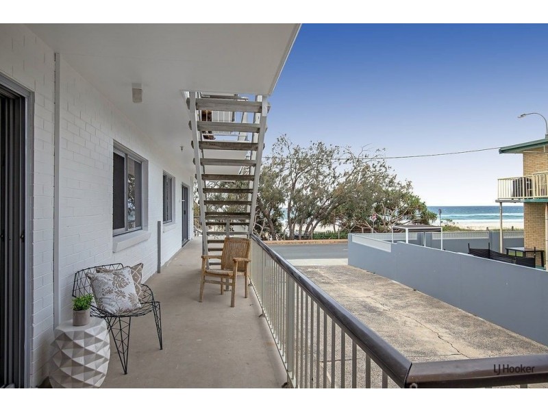 2/738 Pacific Parade, Currumbin QLD 4223