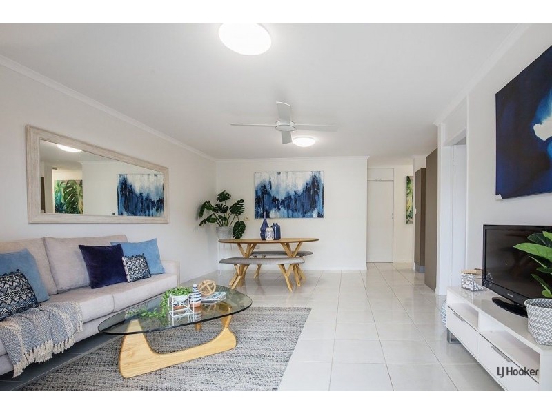 2/738 Pacific Parade, Currumbin QLD 4223