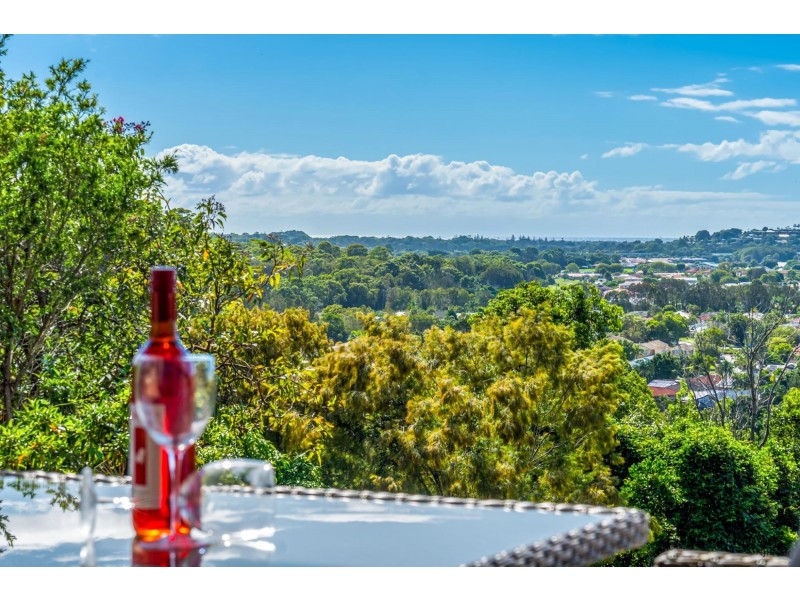 9 Bordeaux Place, Tweed Heads South NSW 2486