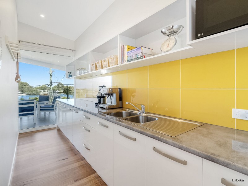 15 Kennedy Drive, Tweed Heads NSW 2485