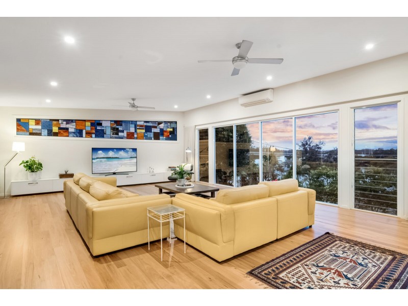 15 Kennedy Drive, Tweed Heads NSW 2485