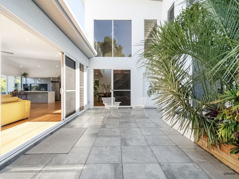 15 Kennedy Drive, Tweed Heads NSW 2485