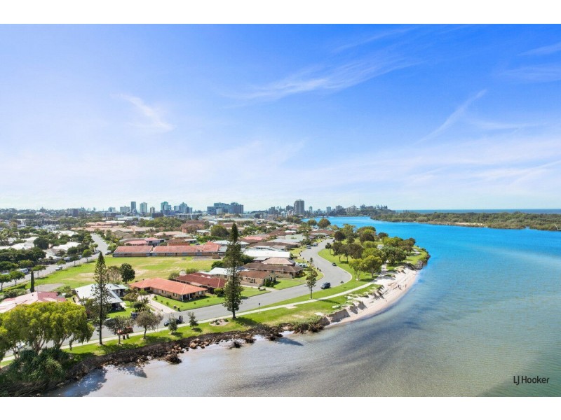 2/60 Keith Compton Drive, Tweed Heads NSW 2485