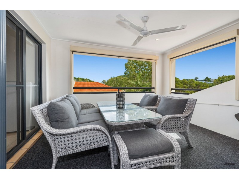 8/33 Dixon Street, Coolangatta QLD 4225