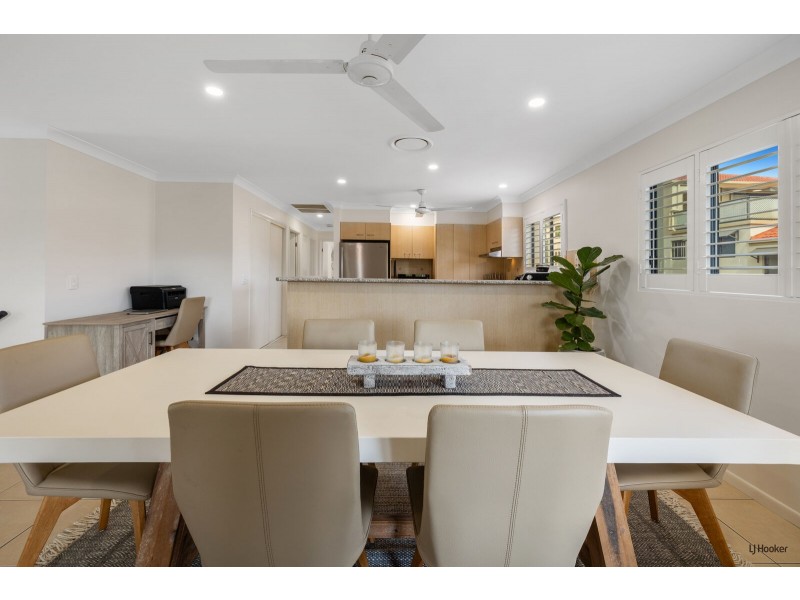 8/33 Dixon Street, Coolangatta QLD 4225