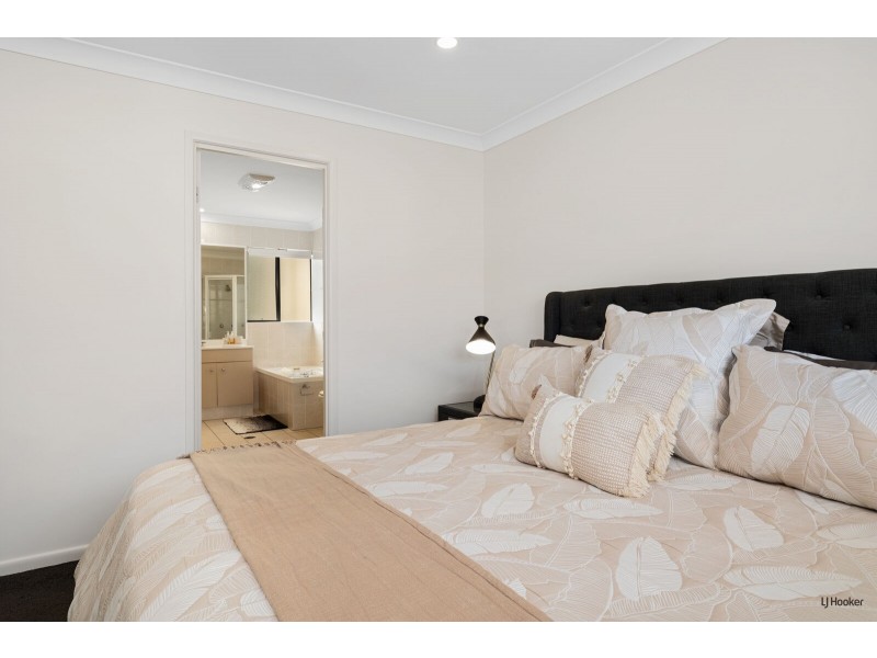 8/33 Dixon Street, Coolangatta QLD 4225