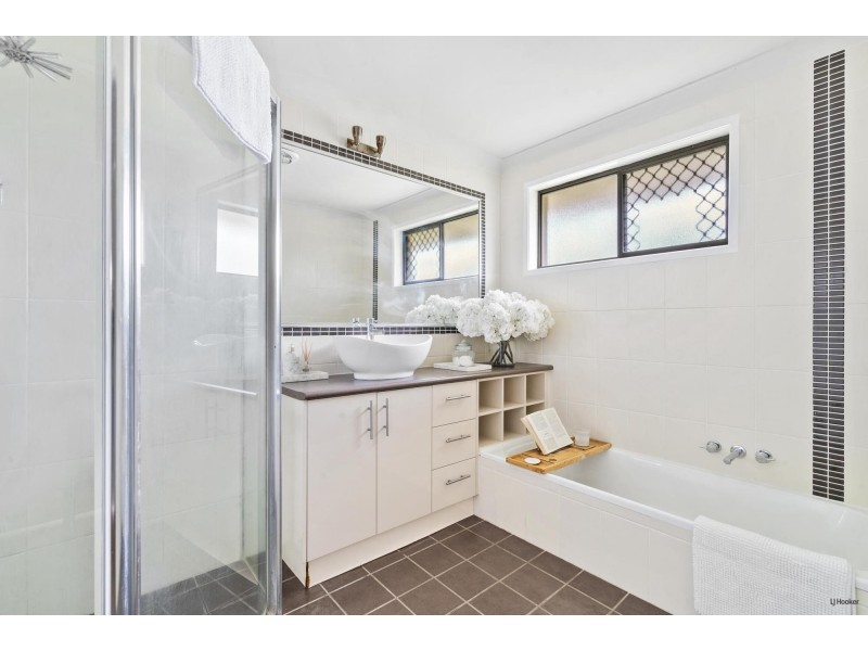 65 Jacaranda Avenue, Tweed Heads West NSW 2485