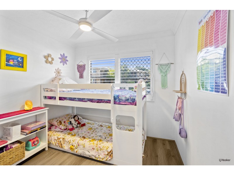 8/4 Rolan Court, Palm Beach QLD 4221