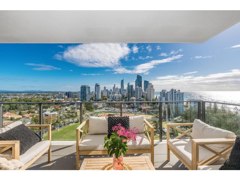 76/18 Chelsea Avenue, Broadbeach QLD 4218