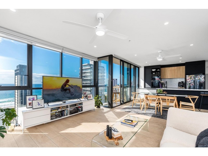 76/18 Chelsea Avenue, Broadbeach QLD 4218