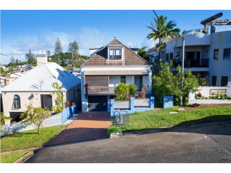 42 Tweed Street, Coolangatta QLD 4225