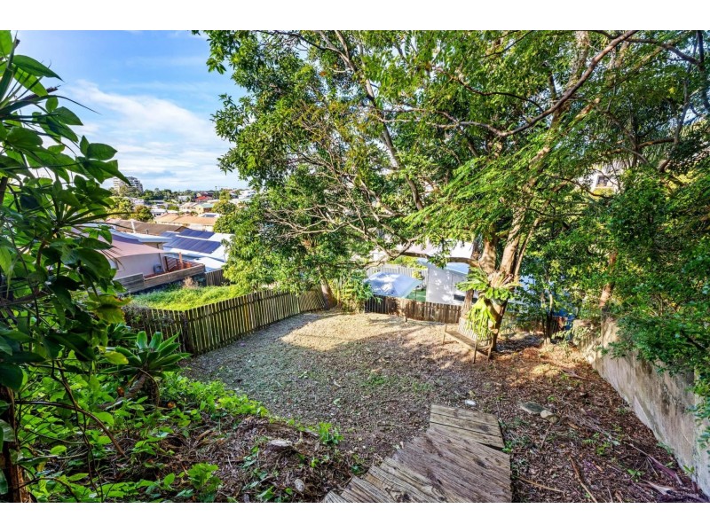 42 Tweed Street, Coolangatta QLD 4225