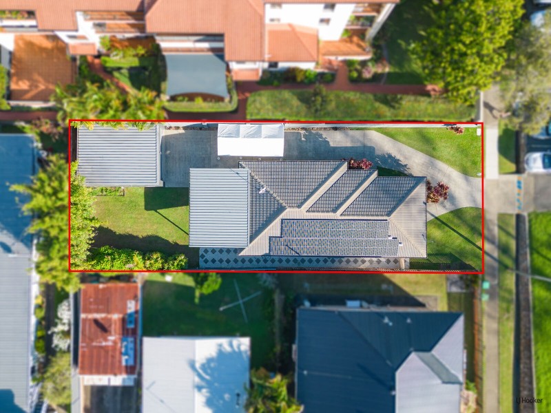 70 Dutton Street, Coolangatta QLD 4225