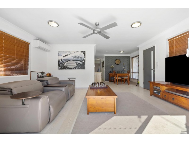 70 Dutton Street, Coolangatta QLD 4225
