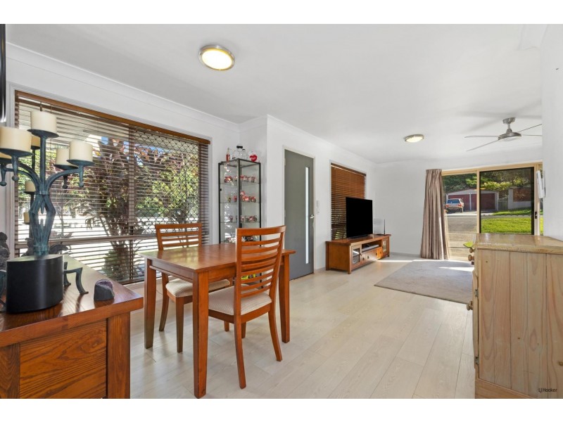 70 Dutton Street, Coolangatta QLD 4225