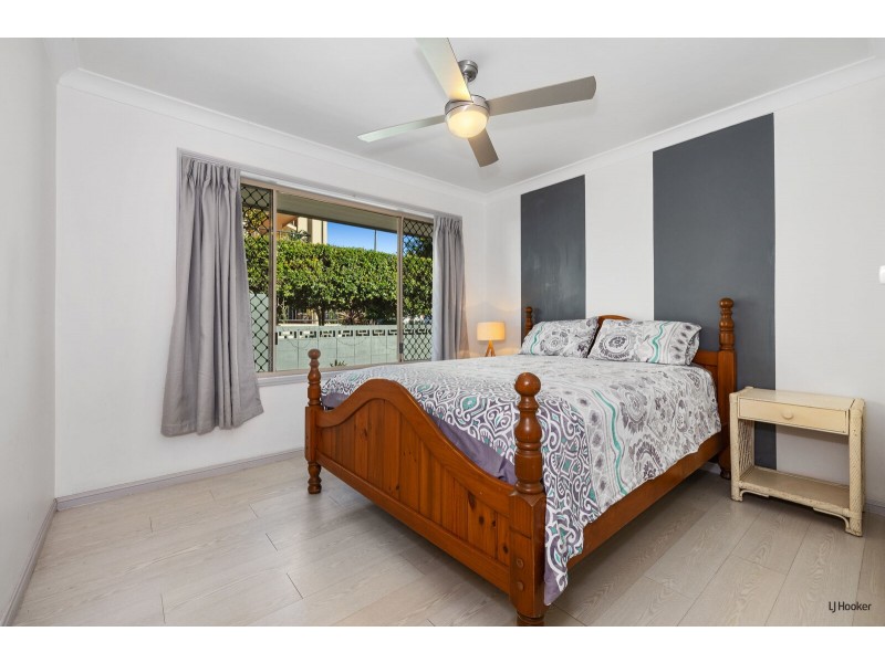 70 Dutton Street, Coolangatta QLD 4225