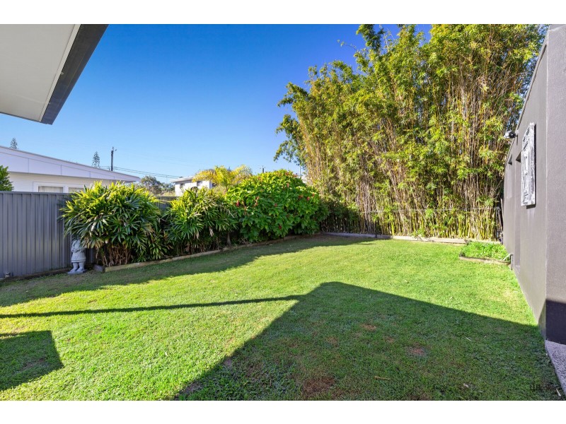 70 Dutton Street, Coolangatta QLD 4225