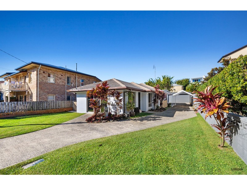 70 Dutton Street, Coolangatta QLD 4225