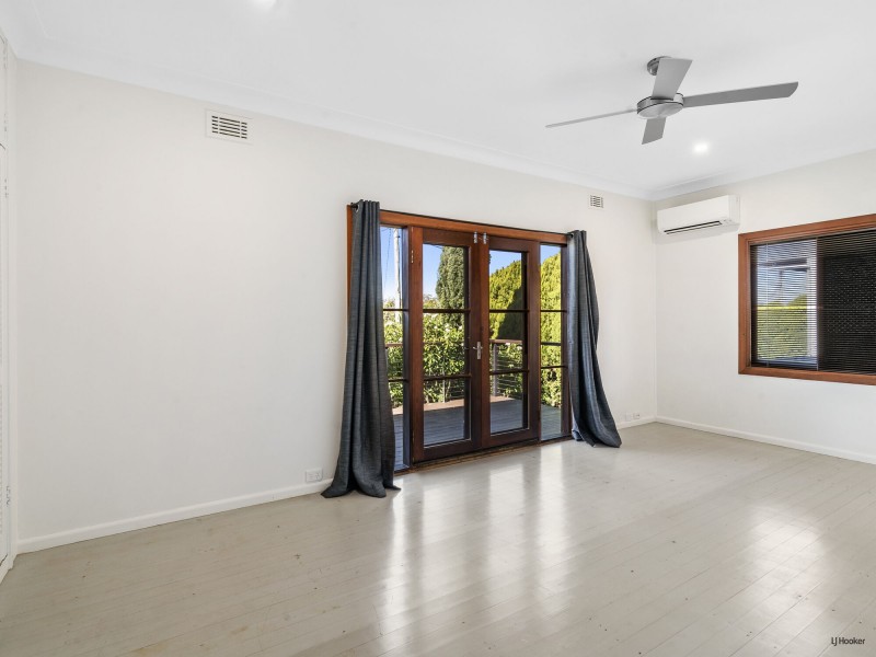 17 Seaview Road, Banora Point NSW 2486
