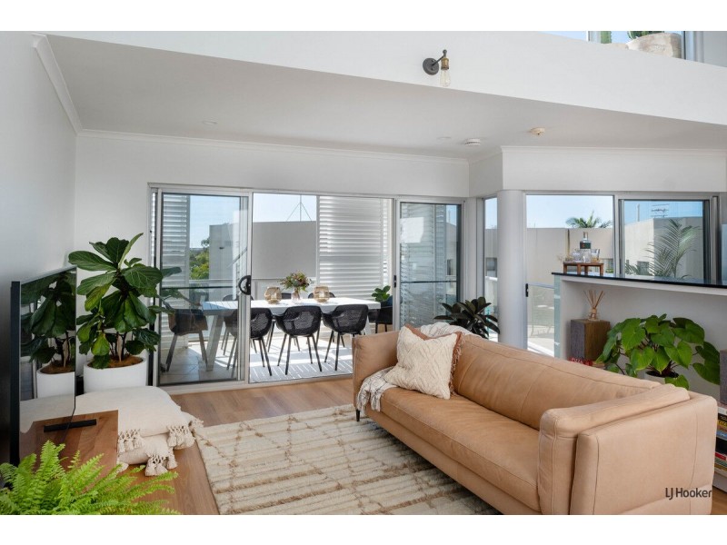 16/479-483 Golden Four Drive, Tugun QLD 4224