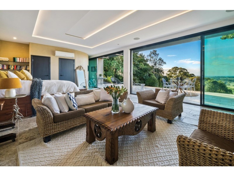 126 Coolamon Scenic Drive, Ewingsdale NSW 2481