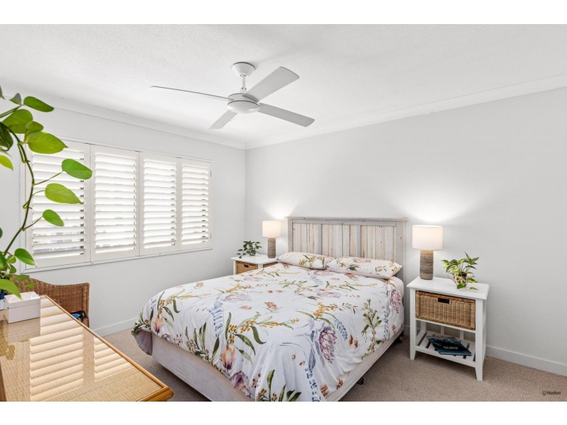 10/234 Pacific Parade, Bilinga QLD 4225