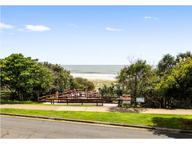 10/234 Pacific Parade, Bilinga QLD 4225