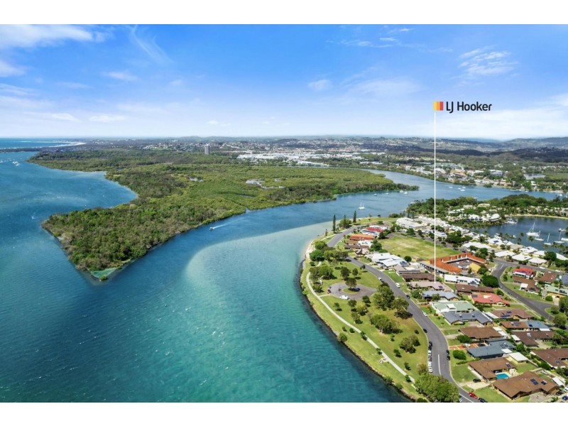 2/42 Keith Compton Drive, Tweed Heads NSW 2485