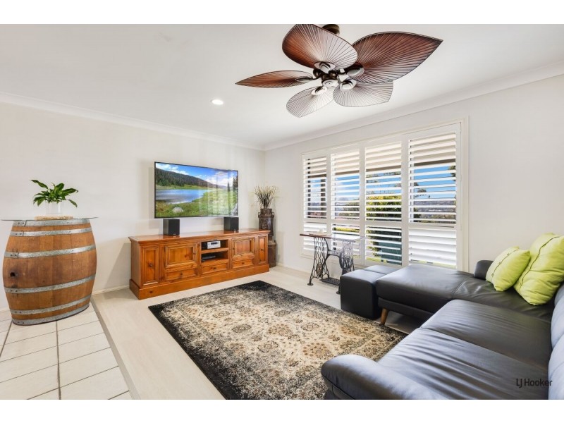 72 Glen Ayr Drive, Banora Point NSW 2486