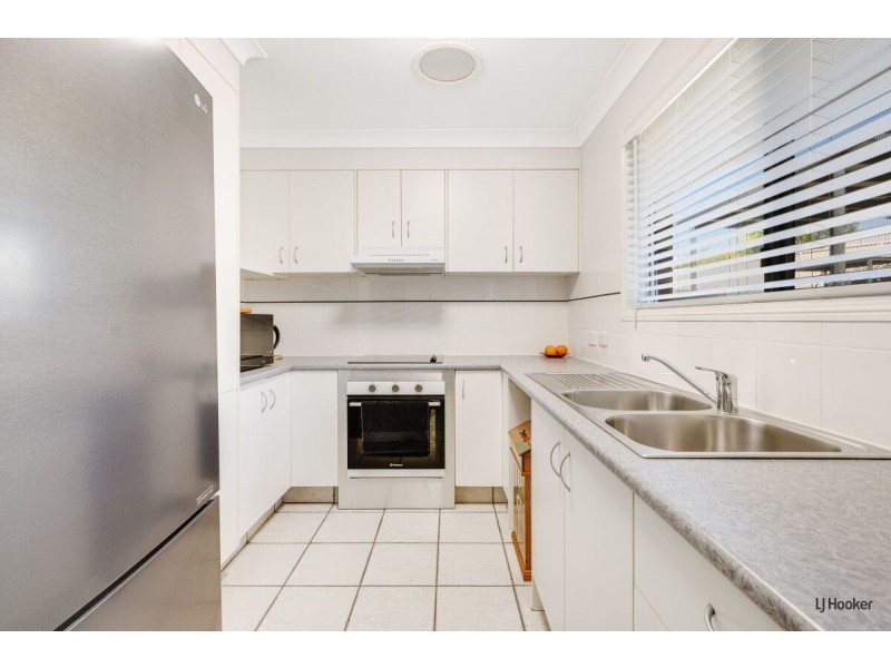 72 Glen Ayr Drive, Banora Point NSW 2486