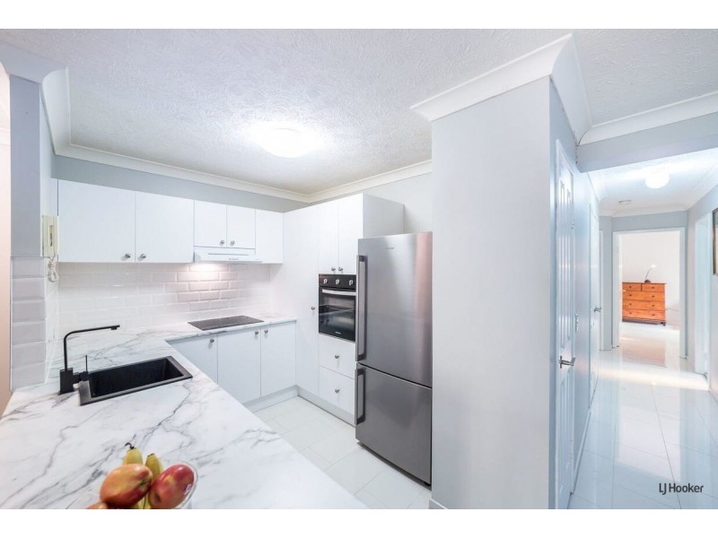 6/27-29 Dutton Street, Coolangatta QLD 4225