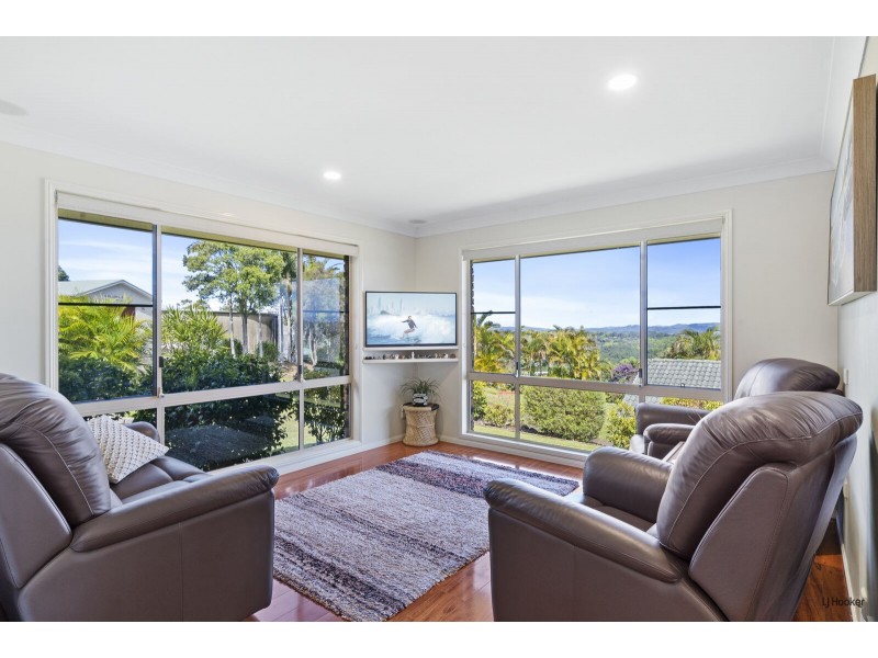 4 Snowgum Drive, Bilambil Heights NSW 2486