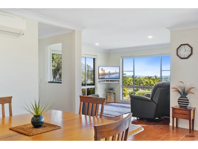 4 Snowgum Drive, Bilambil Heights NSW 2486