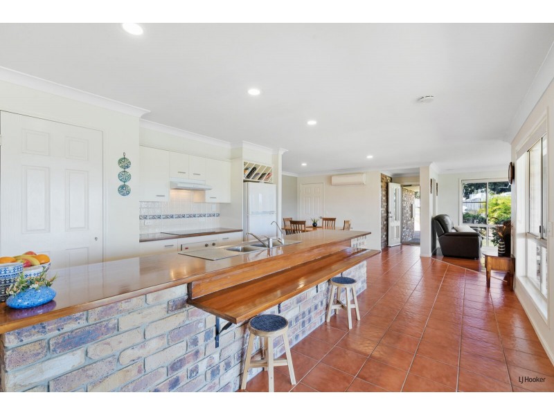 4 Snowgum Drive, Bilambil Heights NSW 2486