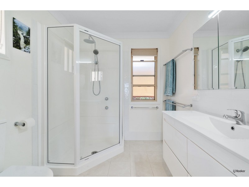 4 Snowgum Drive, Bilambil Heights NSW 2486