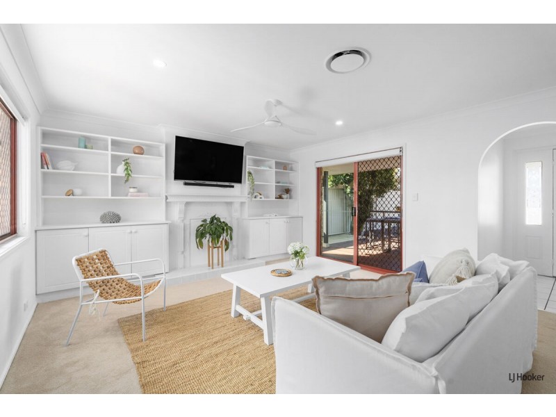 86 Glen Ayr Drive, Banora Point NSW 2486