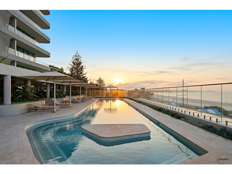 202/4 Miles Street, Coolangatta QLD 4225