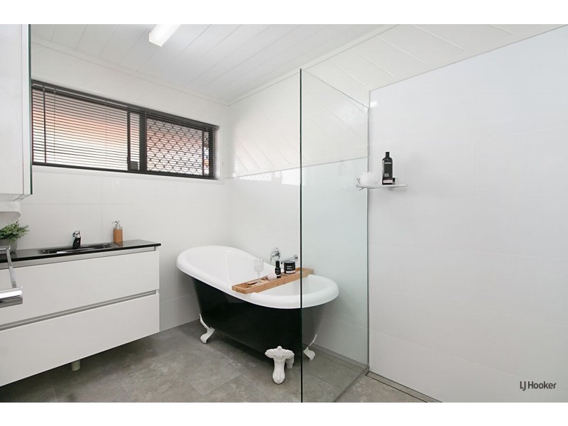 55 Jacaranda Avenue, Tweed Heads West NSW 2485