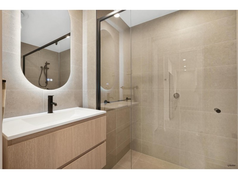 710/2 Mawarra Street, Palm Beach QLD 4221