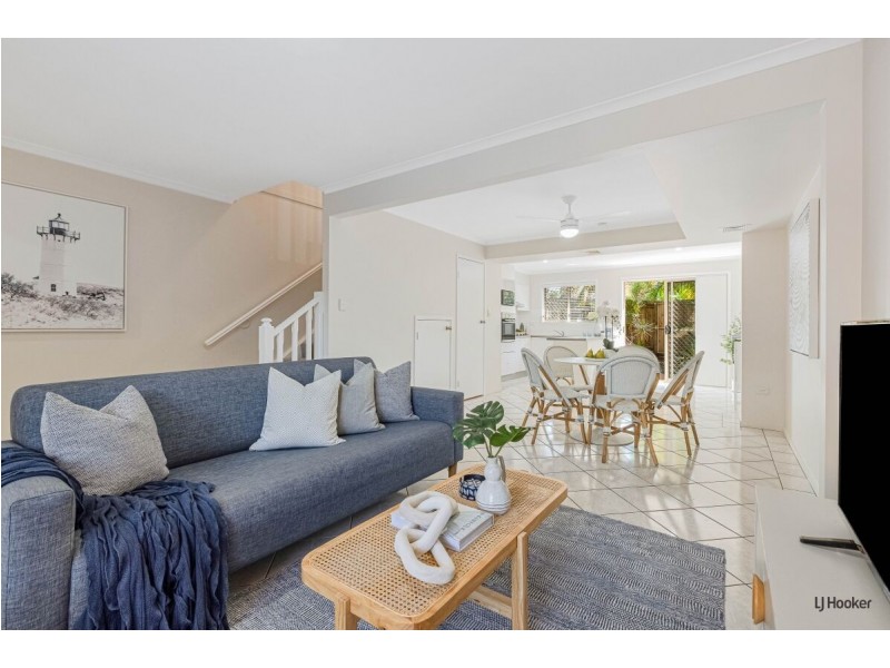 330/20 Binya Avenue, Tweed Heads NSW 2485