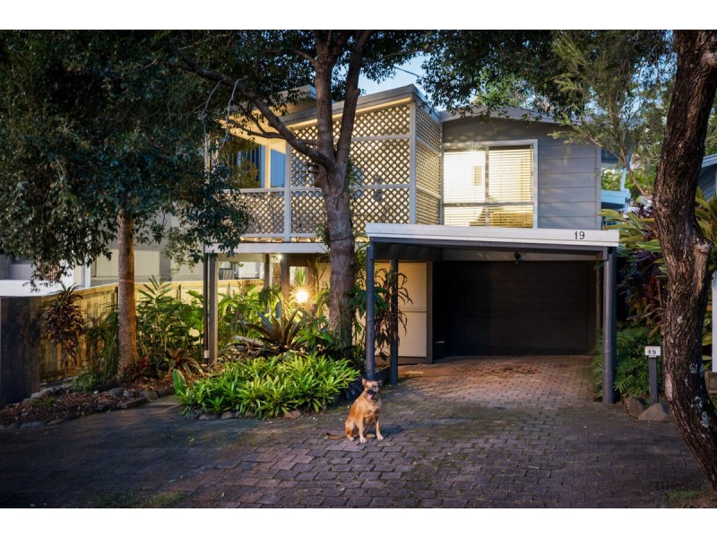 19 Wade Street, Tugun QLD 4224