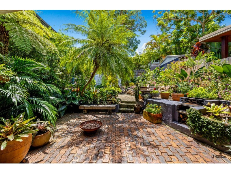 19 Wade Street, Tugun QLD 4224