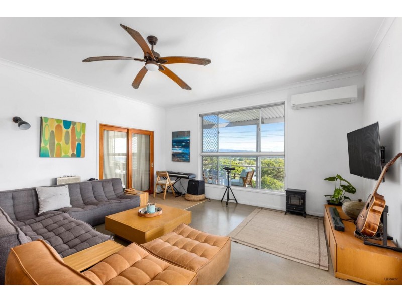 28 Rutledge Street, Coolangatta QLD 4225