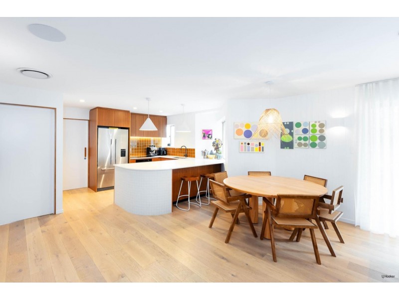 4/285 Golden Four Drive, Bilinga QLD 4225