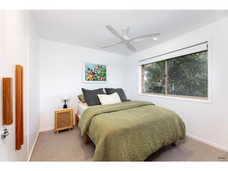 4/285 Golden Four Drive, Bilinga QLD 4225