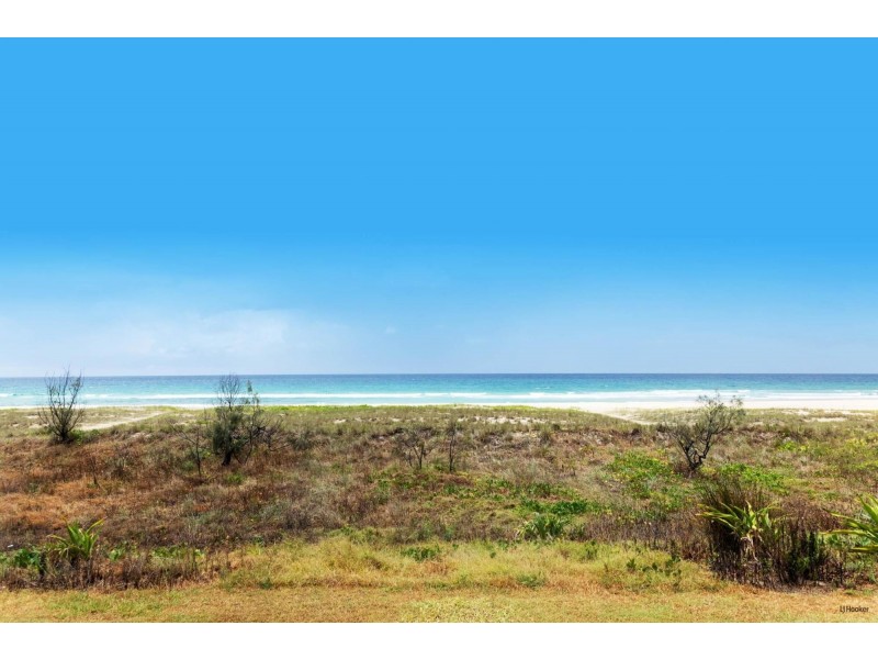 4/285 Golden Four Drive, Bilinga QLD 4225